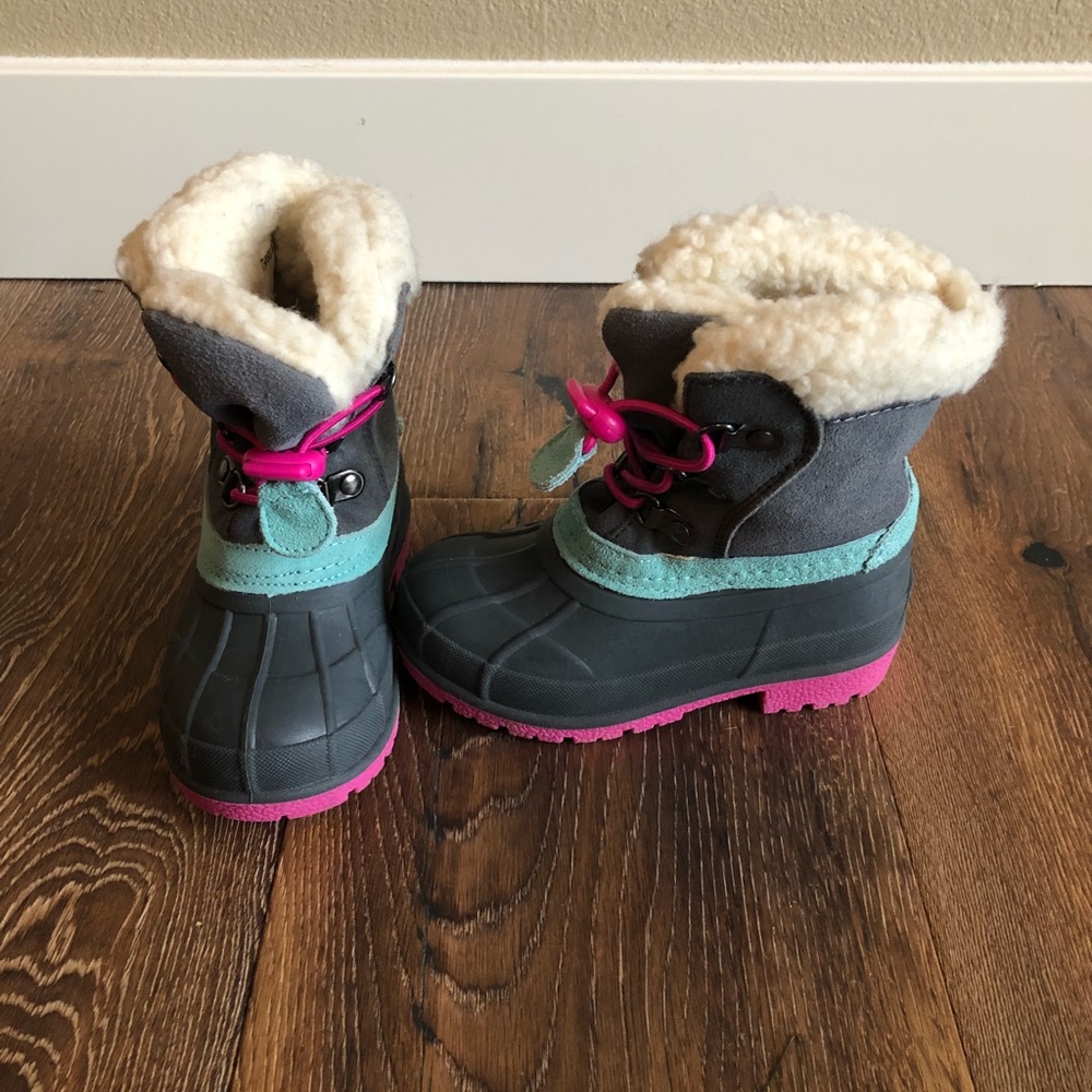 Cat & Jack Toddler Girls Snow Boots Size 7/8